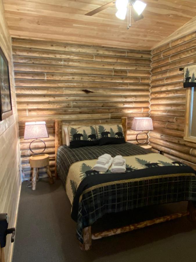 Alaska Knotty Pine B&B ปาล์มเมอร์ ภายนอก รูปภาพ