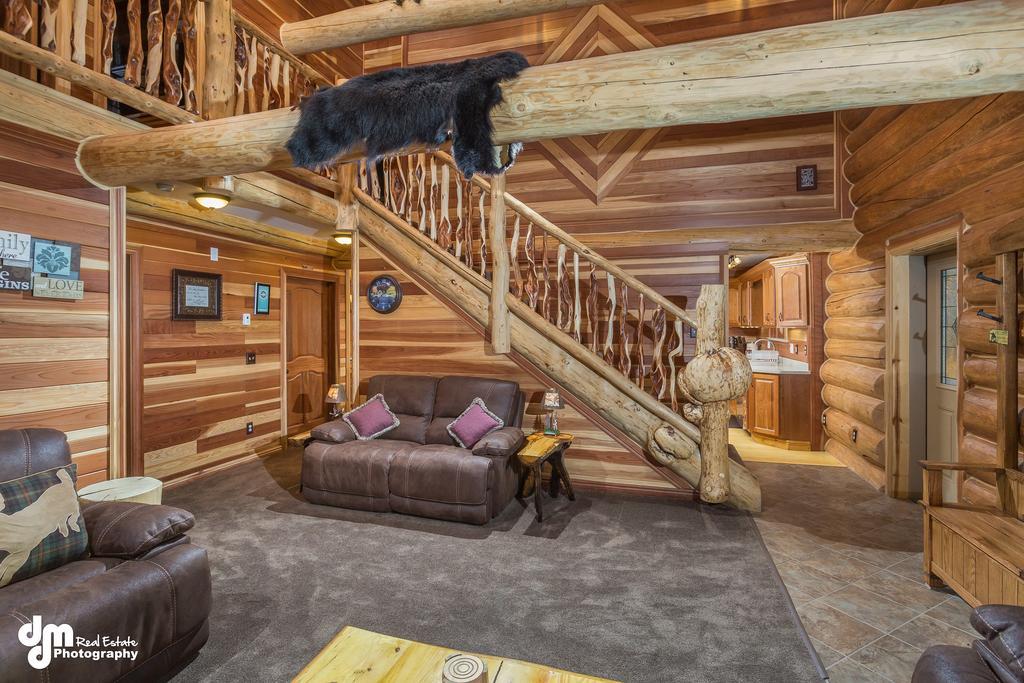 Alaska Knotty Pine B&B ปาล์มเมอร์ ภายนอก รูปภาพ