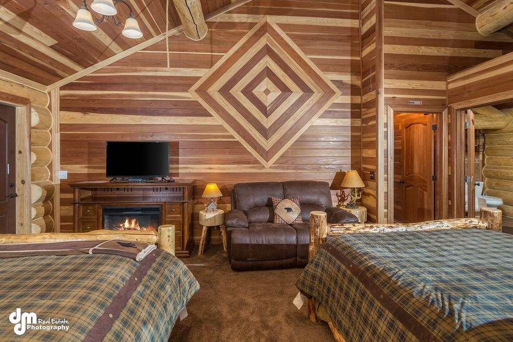 Alaska Knotty Pine B&B ปาล์มเมอร์ ภายนอก รูปภาพ